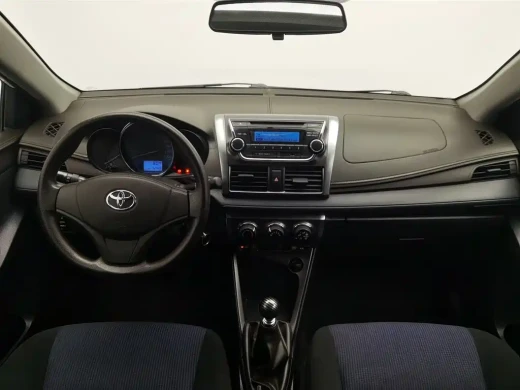 Toyota YARiS L Zhi Xuan 2013.11 53000 км