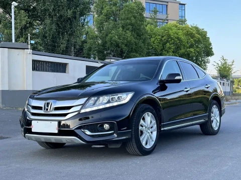 Honda Crosstour 2014 2.4L Luxury Edition