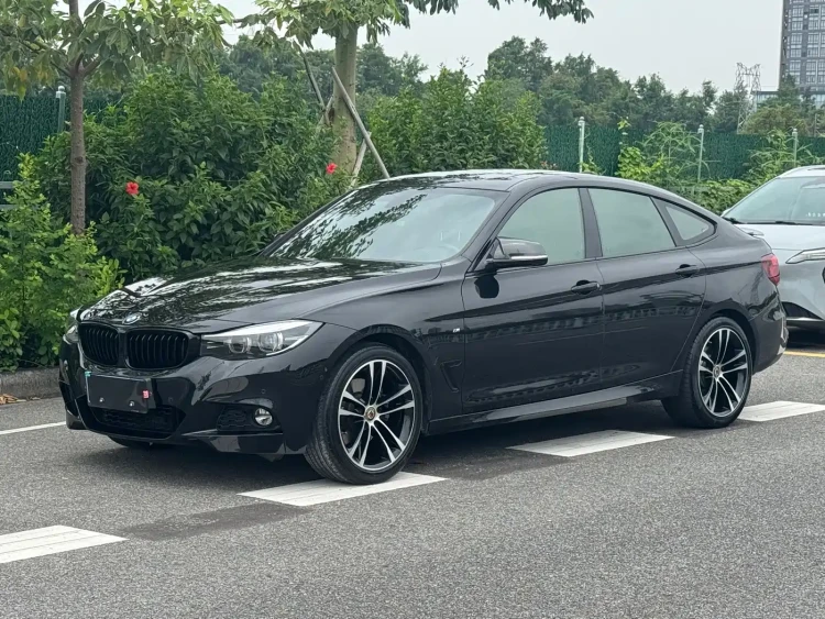 BMW 3 Series GT 2020 330i M Sport Night Edition
