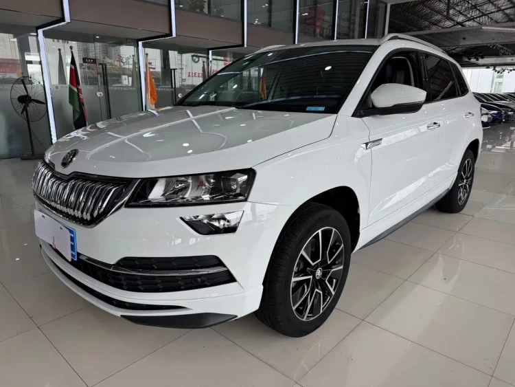 Škoda Karoq 2023 TSI280 Premium Edition