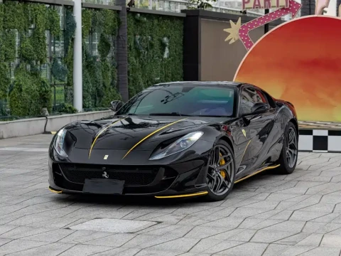 Ferrari 812 2017 6.5L Superfast