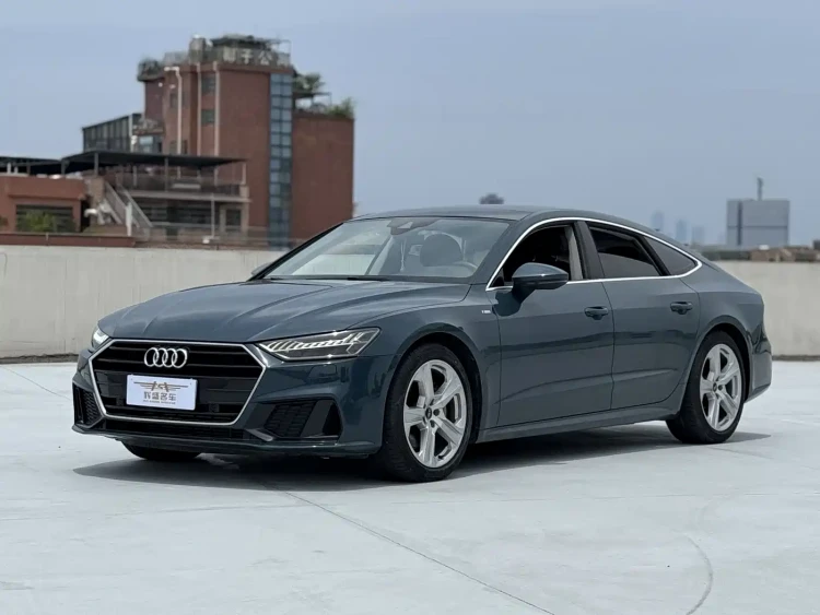 Audi A7 2021 40 TFSI Luxury