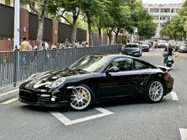 Porsche 911 2010 Turbo S 3.8T