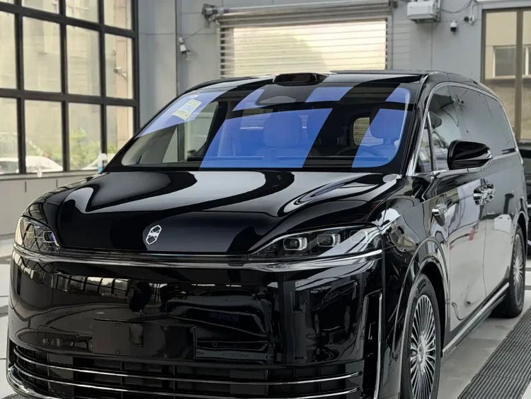 Zhijie Zunjie MPV 2026 Model Mid-Range Edition