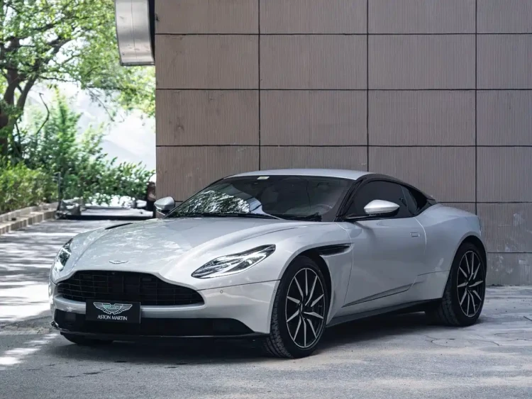 Aston Martin DB11 2019 Model 4.0T V8 Coupe