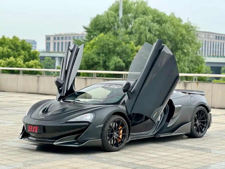 McLaren 600LT 2018 3.8T Coupe