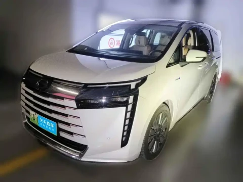 GAC Trumpchi Trumpchi E8 NEV 2024 150km Soaring Glory+