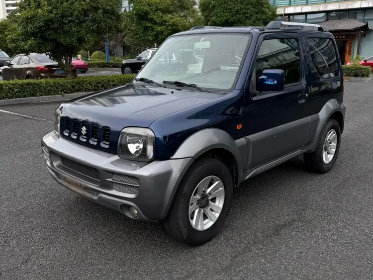 Suzuki Jimny (Import) 2010 1.3 AT Fashion Limited Edition