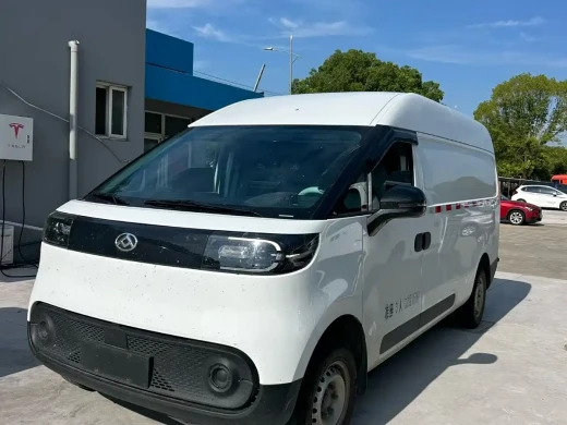 SAIC Maxus Dana V1L 2025 Model High Roof Multi-purpose Version 50kWh
