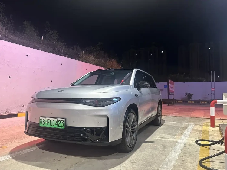 Leapmotor C16 2026 Model Year EREV 280 LiDAR Premium Edition 6-Seater