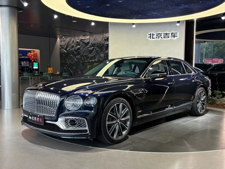 Bentley Flying Spur 2022 6.0T W12 Standard Edition