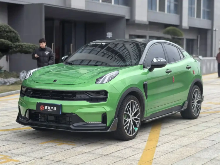 Lynk & Co 05 2022 Model 05+ 2.0TD Automatic Performance Package