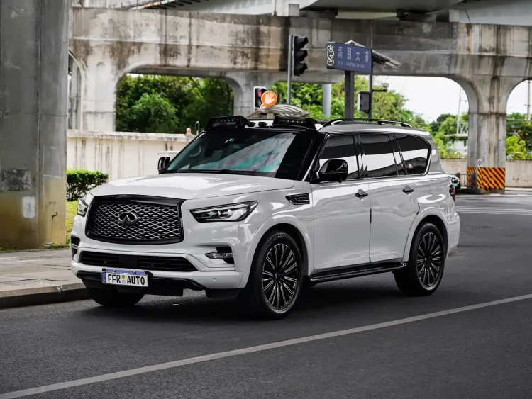 Infiniti QX80 2016 5.6L 4WD