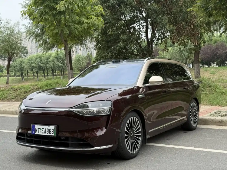 AITO Wenjie AITO M9 2025 Extended Range Ultra 52kWh 6-Seater