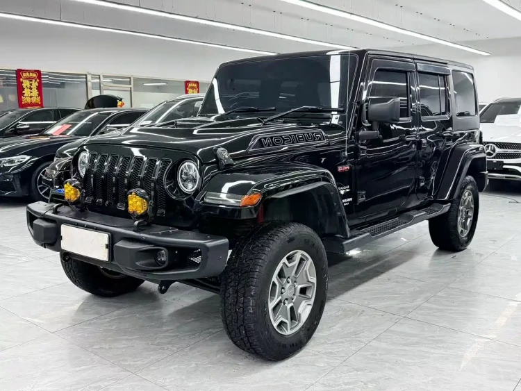 Jeep Wrangler 2017 3.0L Sahara 4-Door Comfort Edition