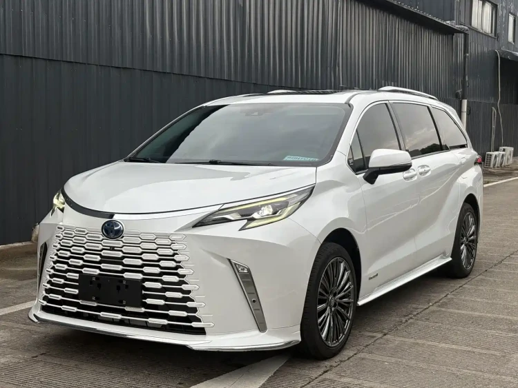 Toyota Sienna 2021 2.5L Hybrid Comfort Edition