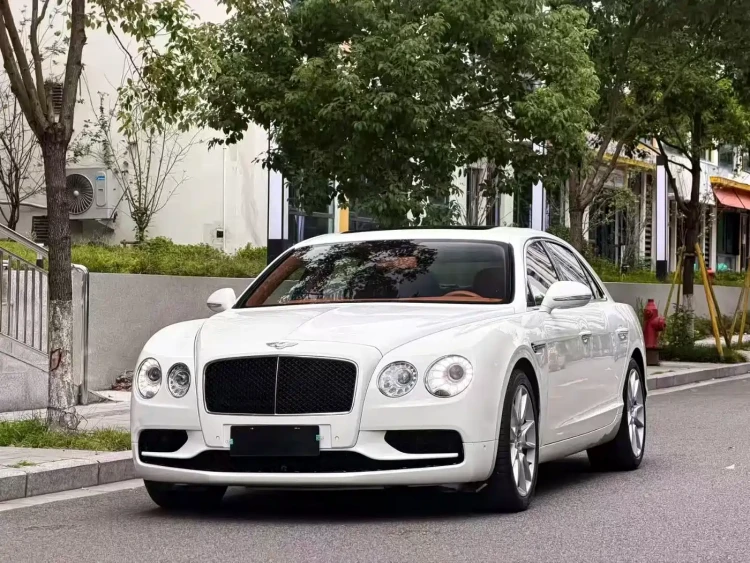 Bentley Flying Spur 2017 4.0T V8 S Standard