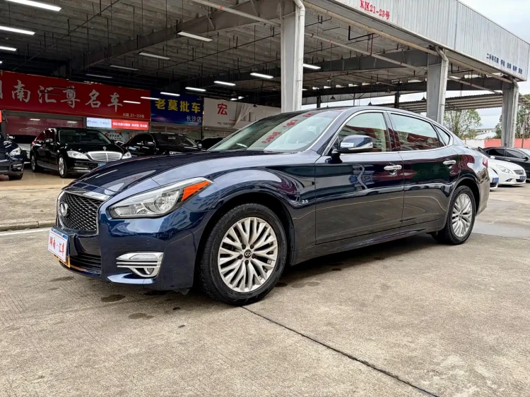 Infiniti Q70 2015 Q70L 2.5L Enjoyment Edition
