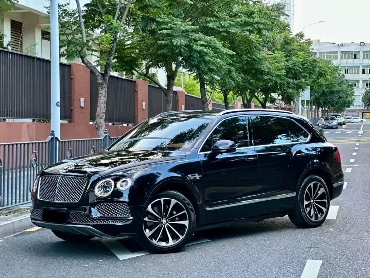 Bentley Bentayga 2018 4.0T V8