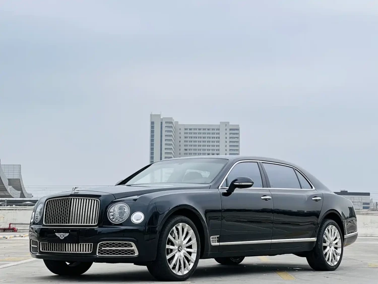 Bentley Mulsanne 2017 6.8T Long Wheelbase