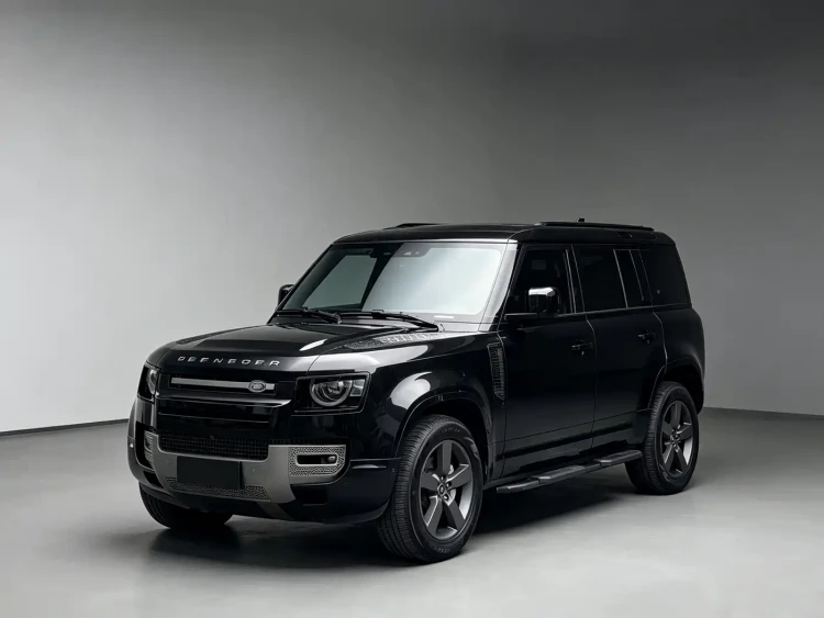 Land Rover Defender 2025 90 3.0T P400 X-Dynamic HSE
