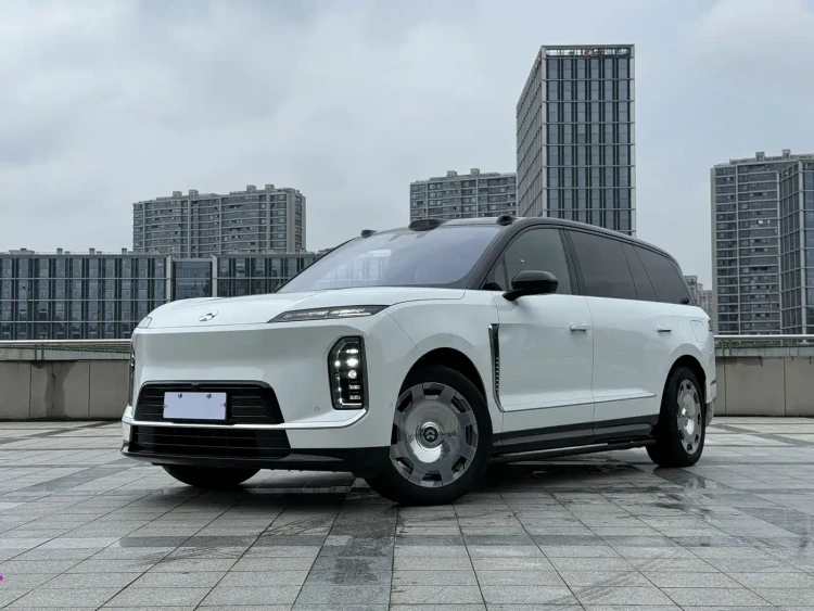 NIO ES9