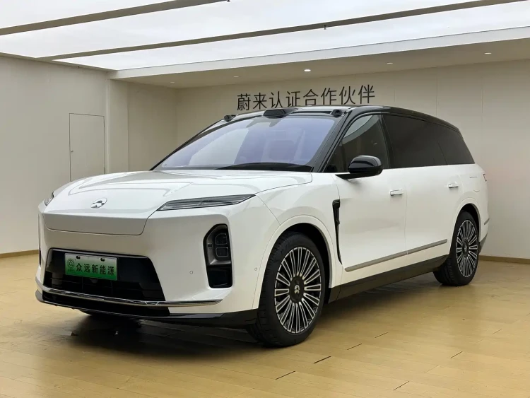 NIO ES8 2025 Model 6-Seat Executive Luxury Edition