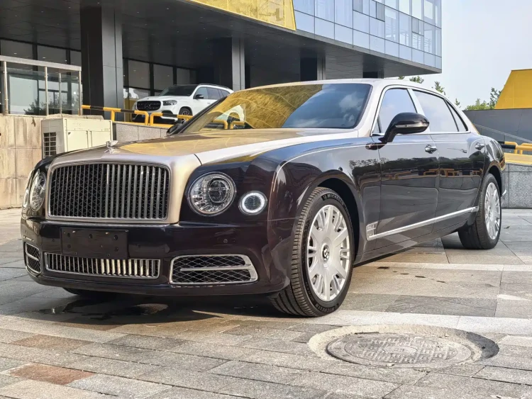 Bentley Mulsanne 2017 6.8T Long Wheelbase
