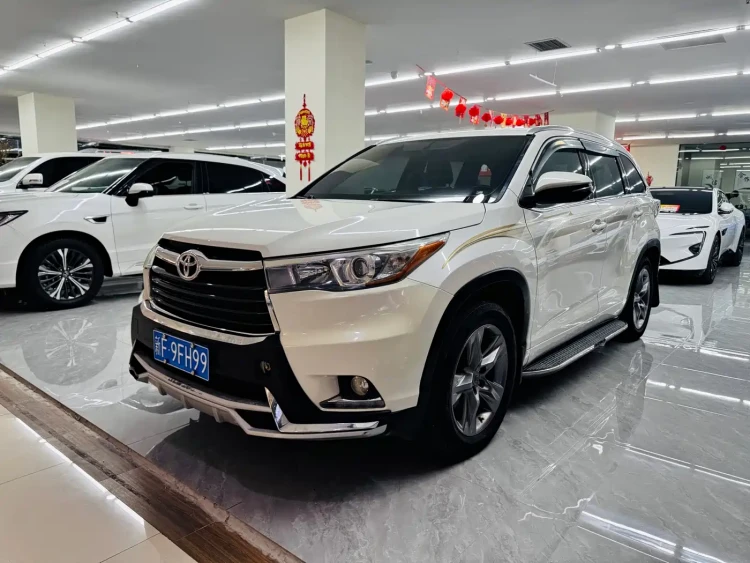 Toyota Highlander 2015 2.0T AWD Luxury Navigation Edition 7-seater