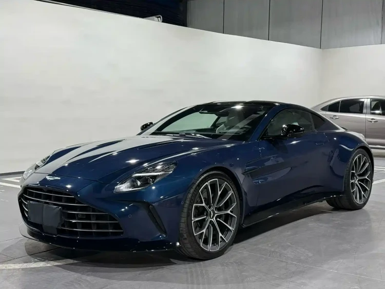 Aston Martin V8 Vantage 2024 4.0T V8 Coupe
