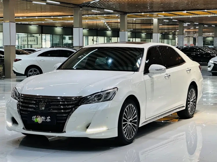 Toyota Crown 2018 2.0T Sport Edition