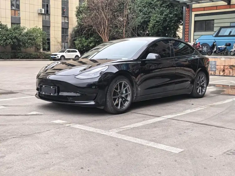Tesla Model 3 2021 Standard Range Rear-Wheel Drive Upgrade