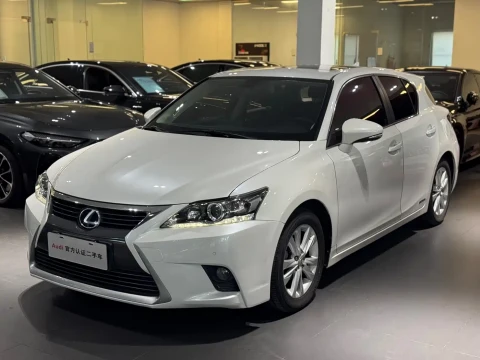 Lexus CT 2014 CT200h Comfort Monochrome