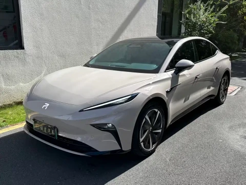 Roewe Rising Auto F7 2023 Long Range Pro