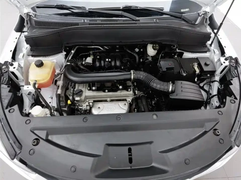 Dongfeng Fengguang Fengon 500 2021 1.5L CVT Premium