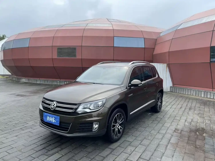 Volkswagen Tiguan 2016 Model 300TSI Automatic 4WD Luxury Edition