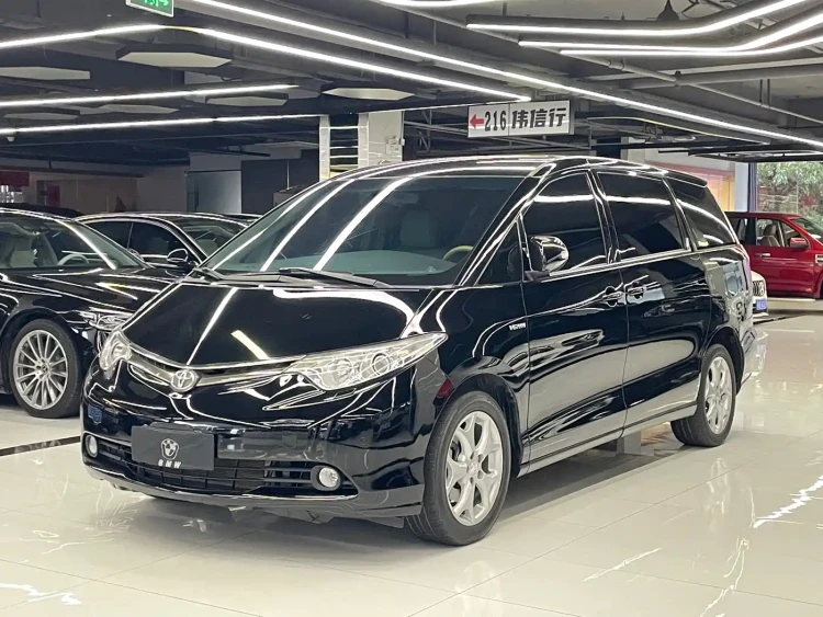 Toyota Previa 2007 3.5L 7-Seater Luxury