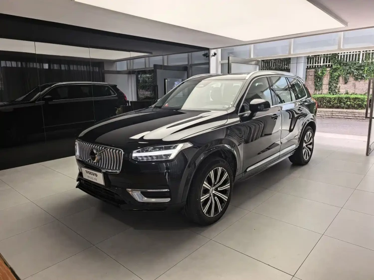 Volvo XC90 2024 B5 Smart Luxury 7-Seater
