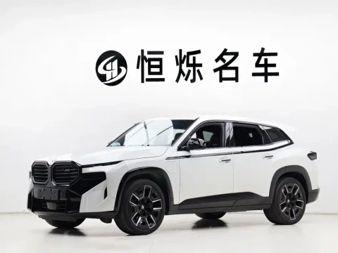 BMW XM 2023 50e