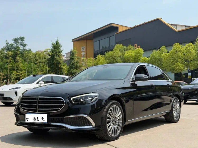 Mercedes-Benz E-Class 2023 E 300 L Luxury