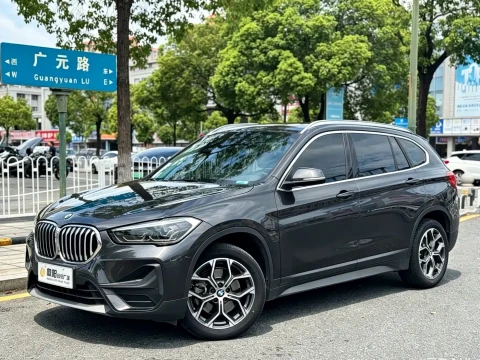 BMW X1 2021 sDrive25Li Leading