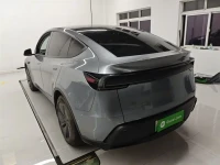Tesla Model Y 2025 Long Range All-Wheel Drive