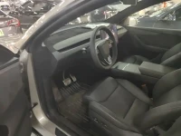 Tesla Model Y L 2025 Facelift Long Range AWD