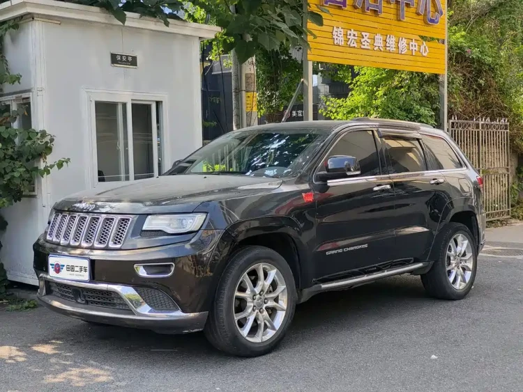 Jeep Grand Cherokee (Import) 2013 3.6L Luxury Navigation