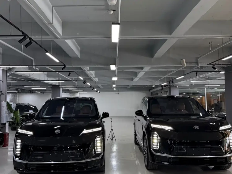 NIO ES9