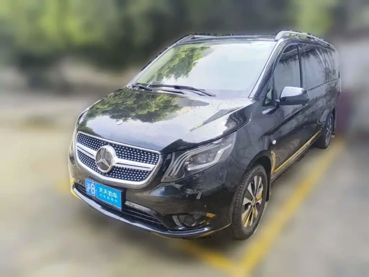 Mercedes-Benz Vito 2023 2.0T Elite 9-Seater