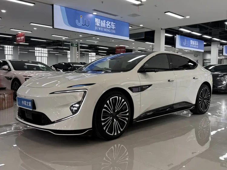 Avatr 12 2024 650 Triple Laser AWD GT Edition
