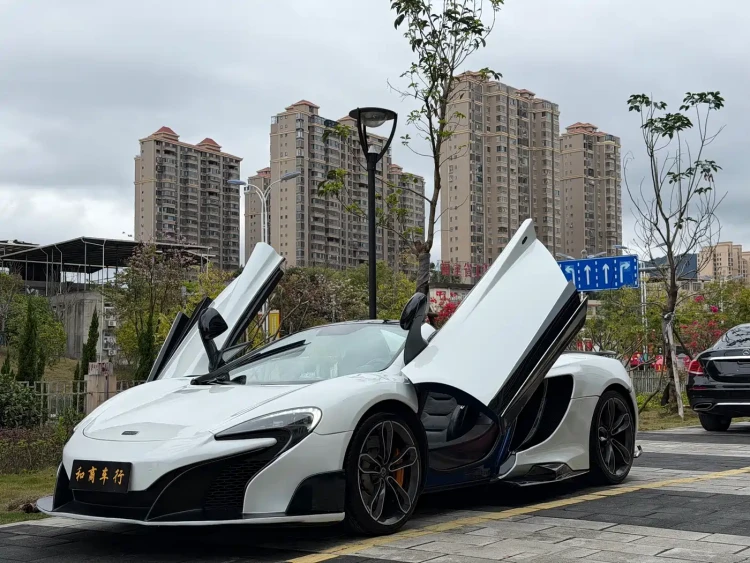 McLaren 12C 2013 3.8T SPIDER