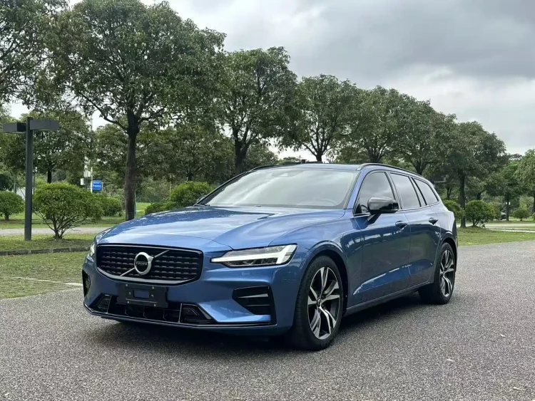 Volvo V60 2021 B5 Zhiyuan Sport Edition