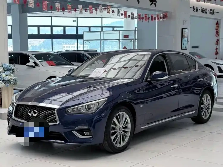 Infiniti Q50L 2018 2.0T Comfort (China VI)